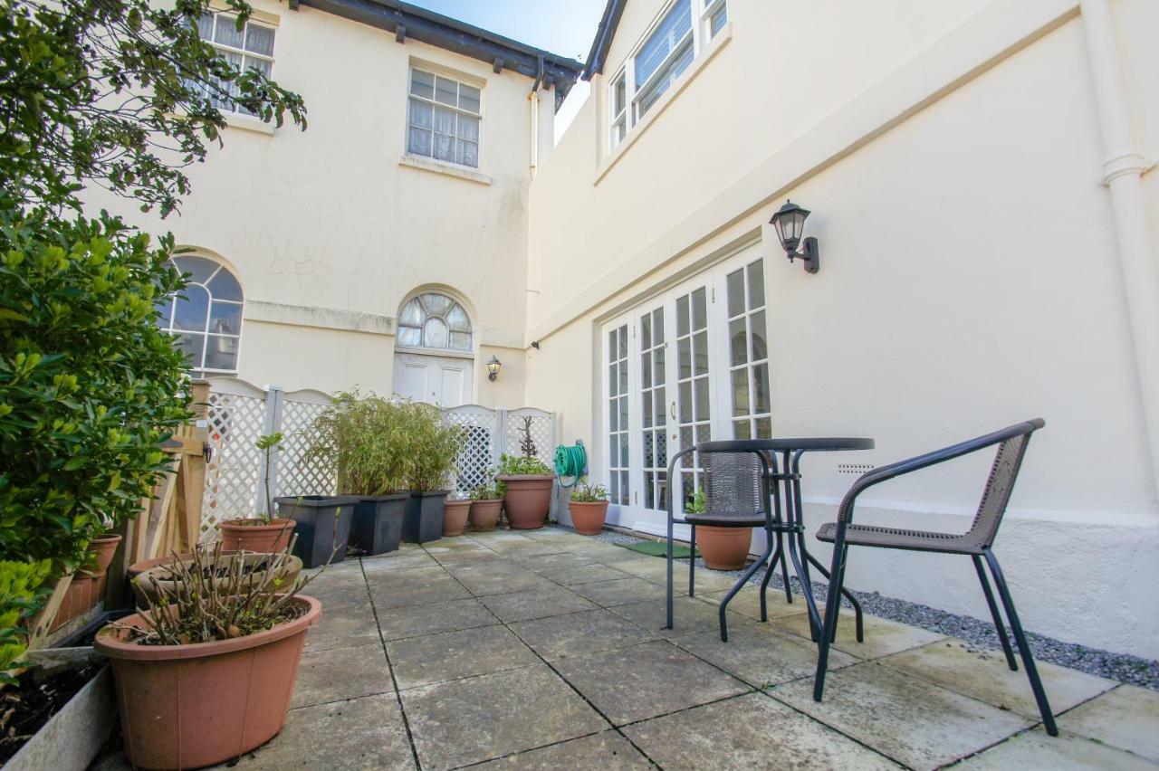 Holiday home Arundel Mews - Parking - By Lets